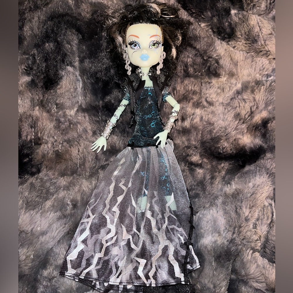 Monster High Ghouls Rule Frankie